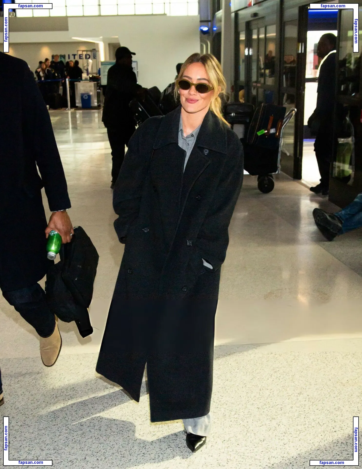 Hilary Duff nude photo #2263 from OnlyFans