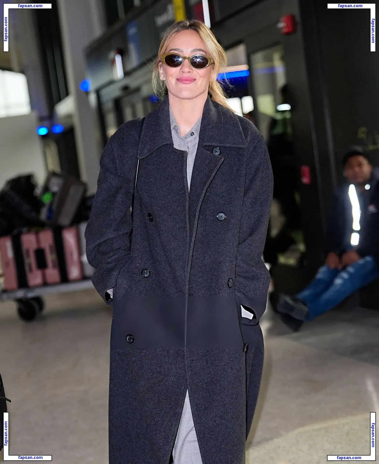 Hilary Duff nude photo #2267 from OnlyFans