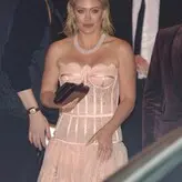 Hilary Duff nude #2090