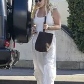 Hilary Duff nude #2122