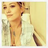 Hilary Duff nude #2142