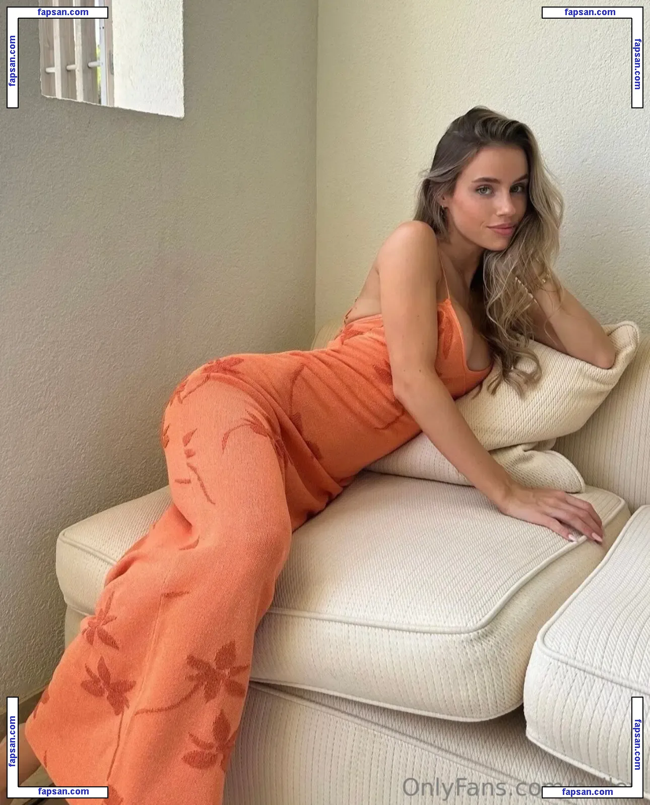 Hiley Gr1ce nude photo #0079 from OnlyFans
