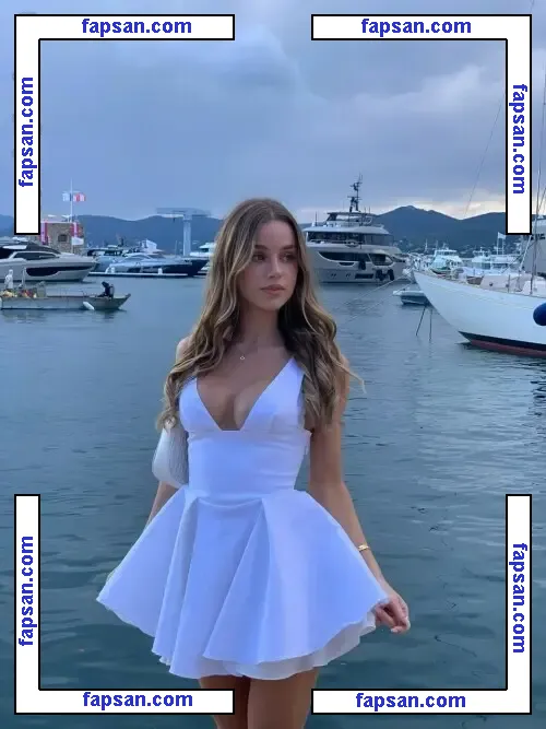 Hiley Gr1ce nude photo #0097 from OnlyFans