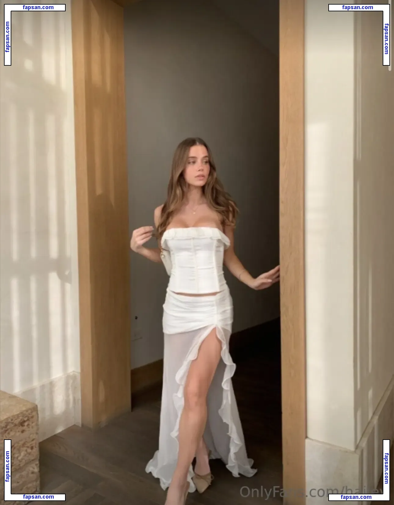 Hiley Gr1ce nude photo #0209 from OnlyFans