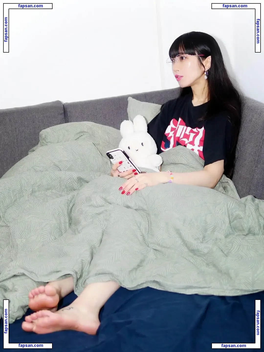 Himari Tsukishiro голая фото #0001 с Онлифанс