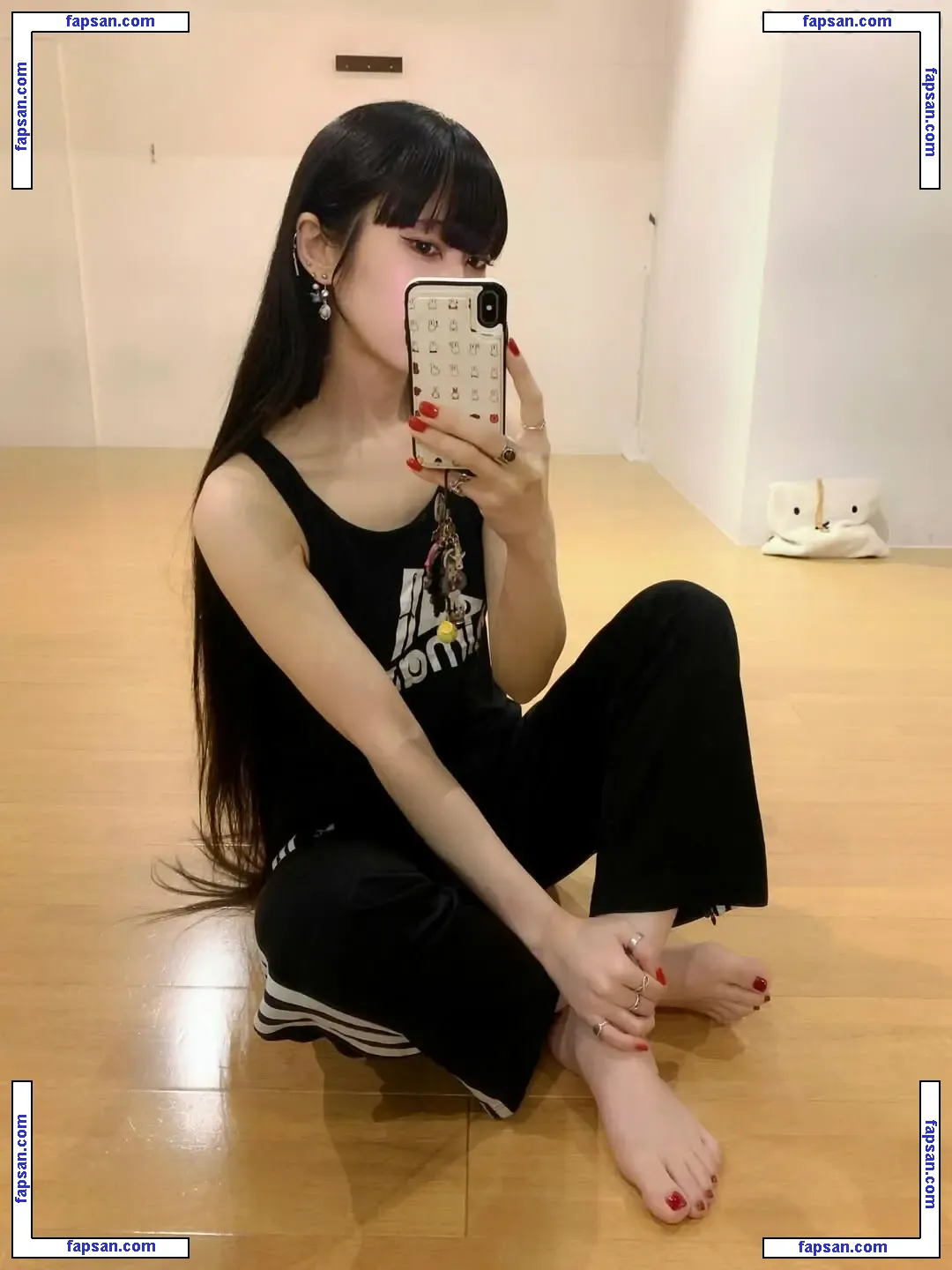 Himari Tsukishiro nude photo #0006 from OnlyFans