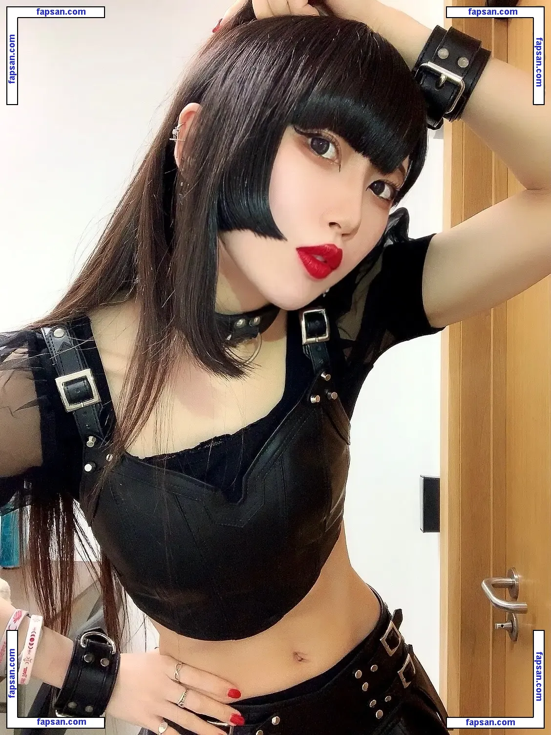 Himari Tsukishiro nude photo #0009 from OnlyFans