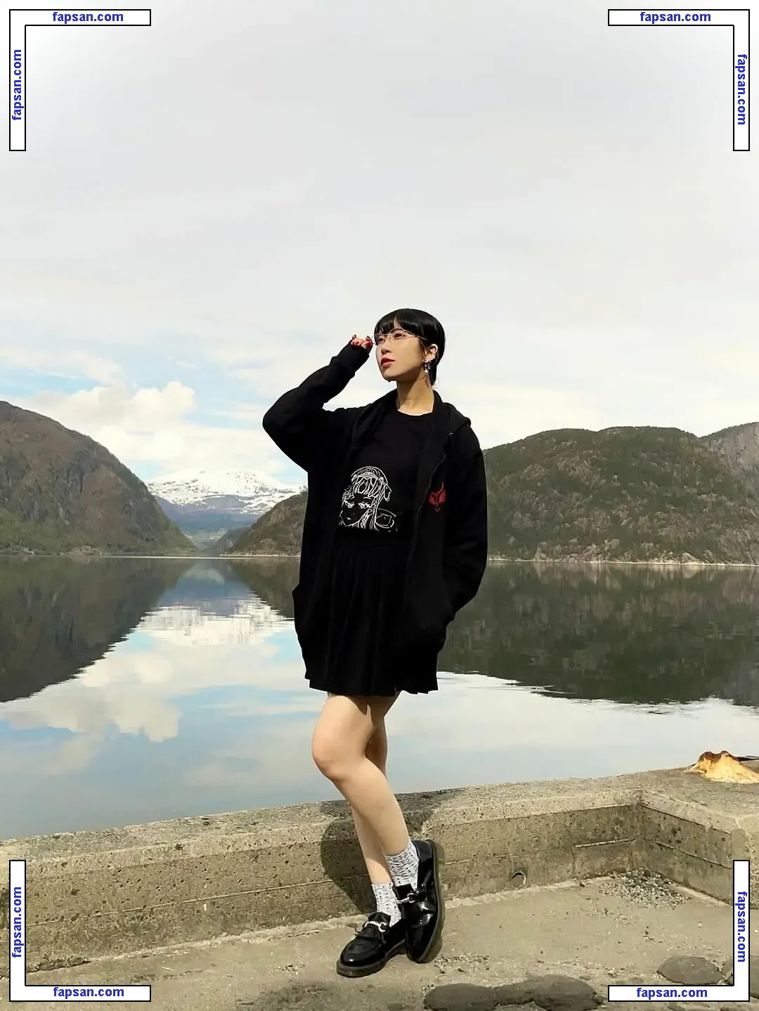 Himari Tsukishiro nude photo #0025 from OnlyFans