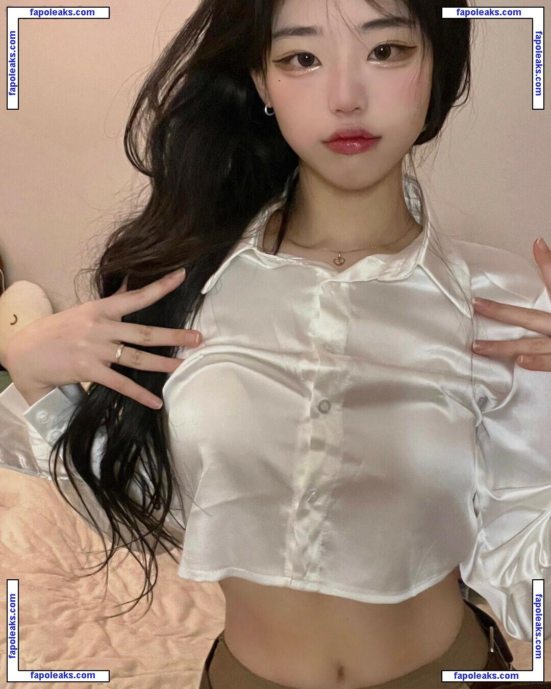 hinachan01 / i_am_young22 / 냥뇽녕냥 nude photo #0012 from OnlyFans