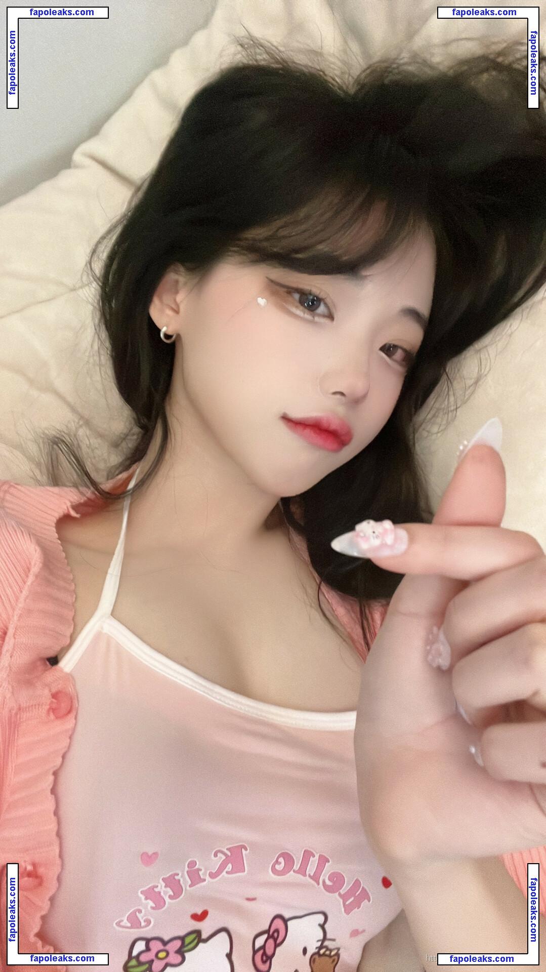 hinachan01 / i_am_young22 / 냥뇽녕냥 nude photo #0021 from OnlyFans