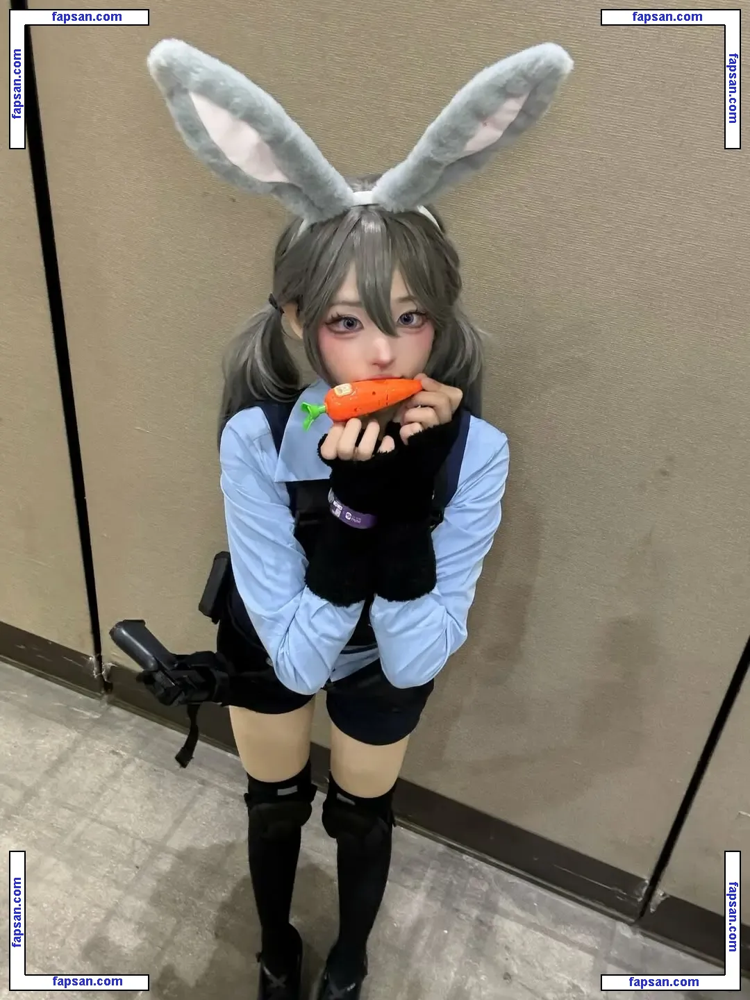 hinachan01 nude photo #0066 from OnlyFans