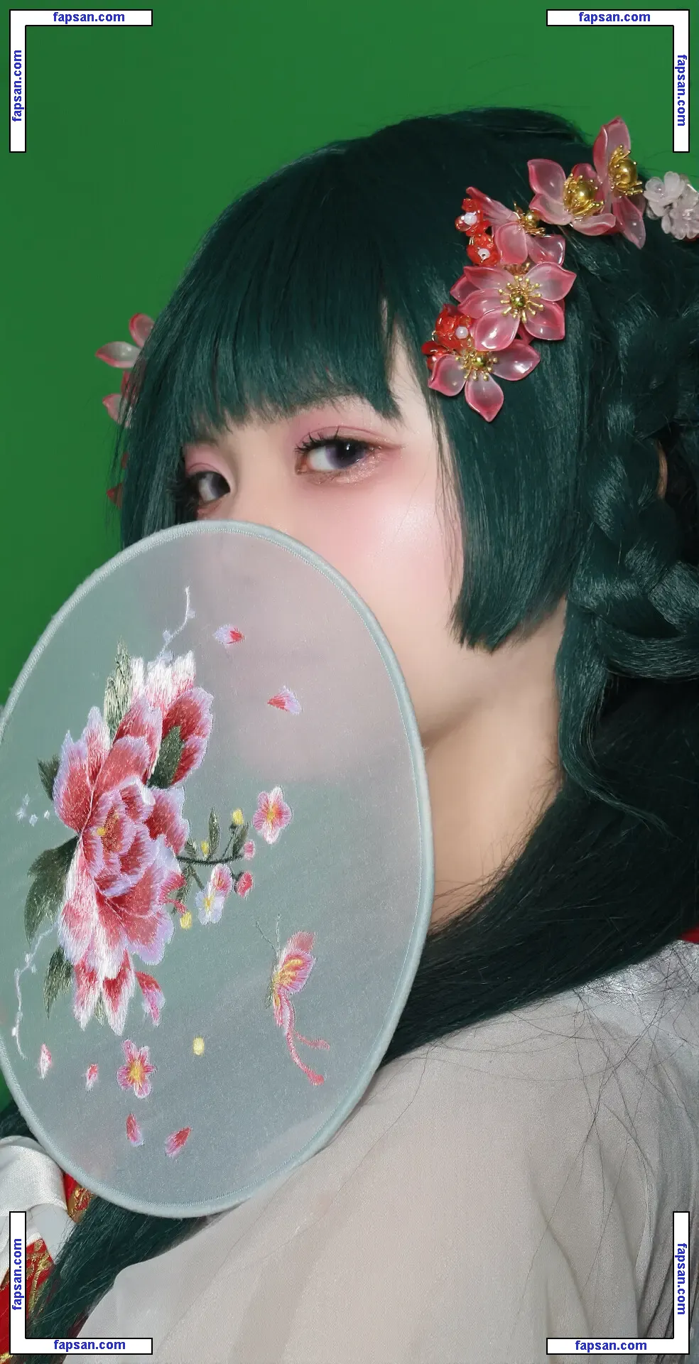 Hinata Neko nude photo #0023 from OnlyFans