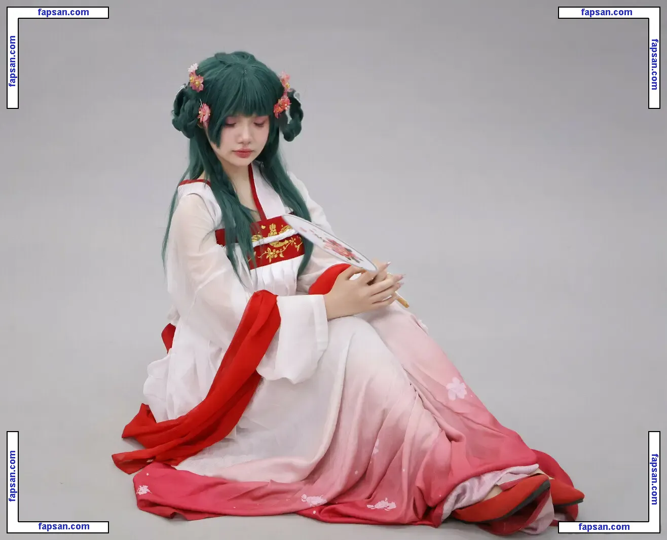 Hinata Neko nude photo #0027 from OnlyFans