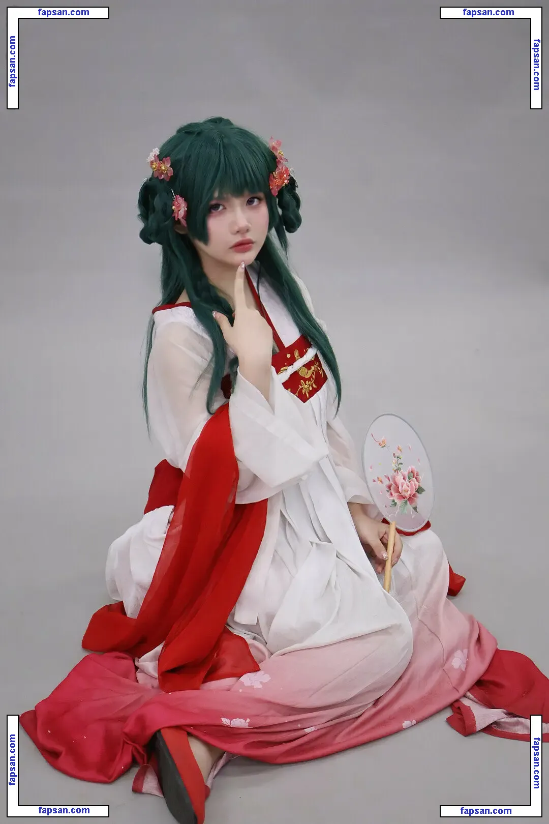 Hinata Neko nude photo #0029 from OnlyFans