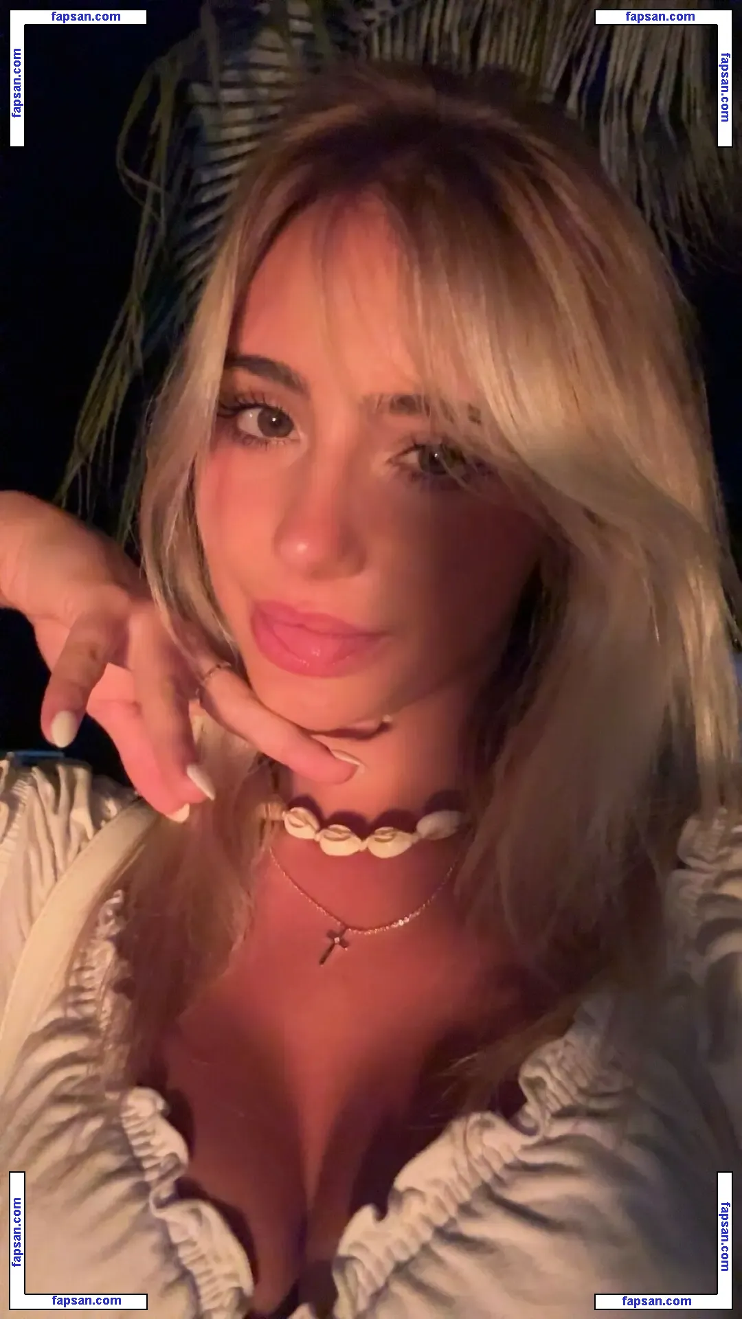 hippicam nude photo #0104 from OnlyFans