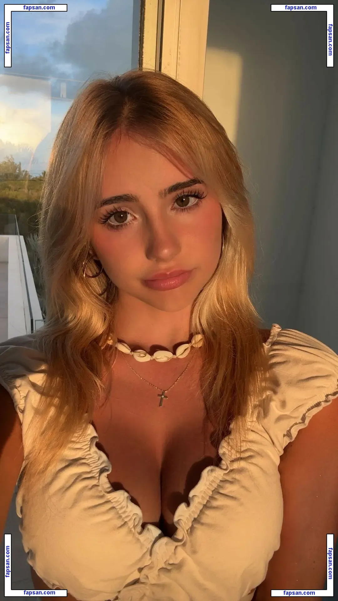 hippicam nude photo #0106 from OnlyFans