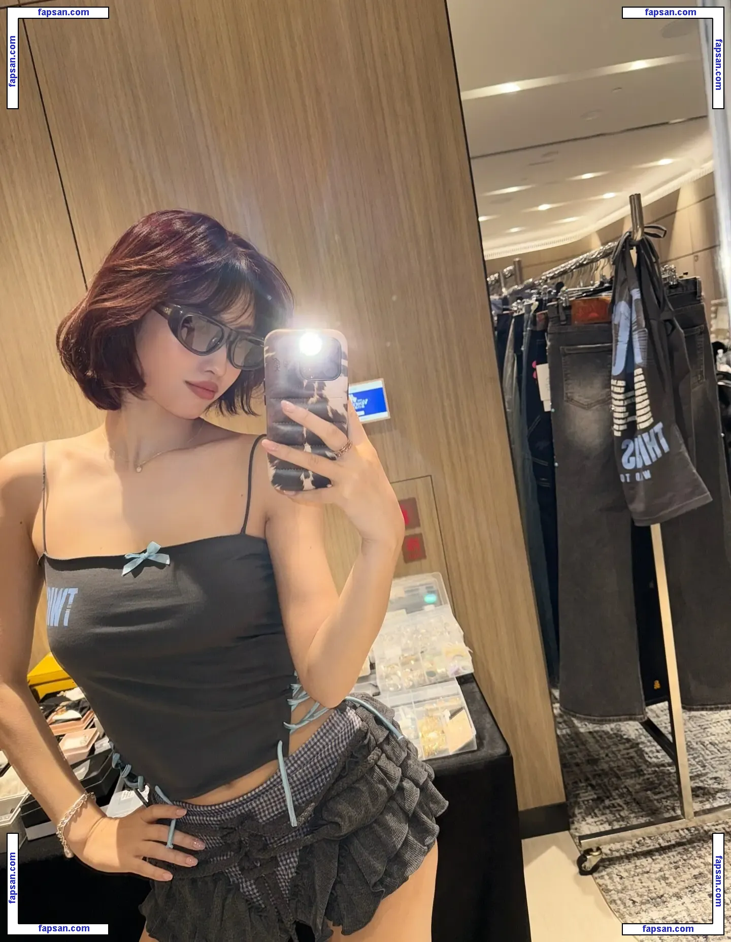 Hirai Momo голая фото #0033 с Онлифанс