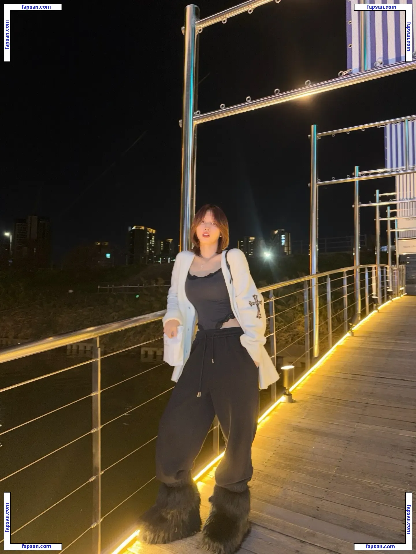 Hirai Momo голая фото #0043 с Онлифанс