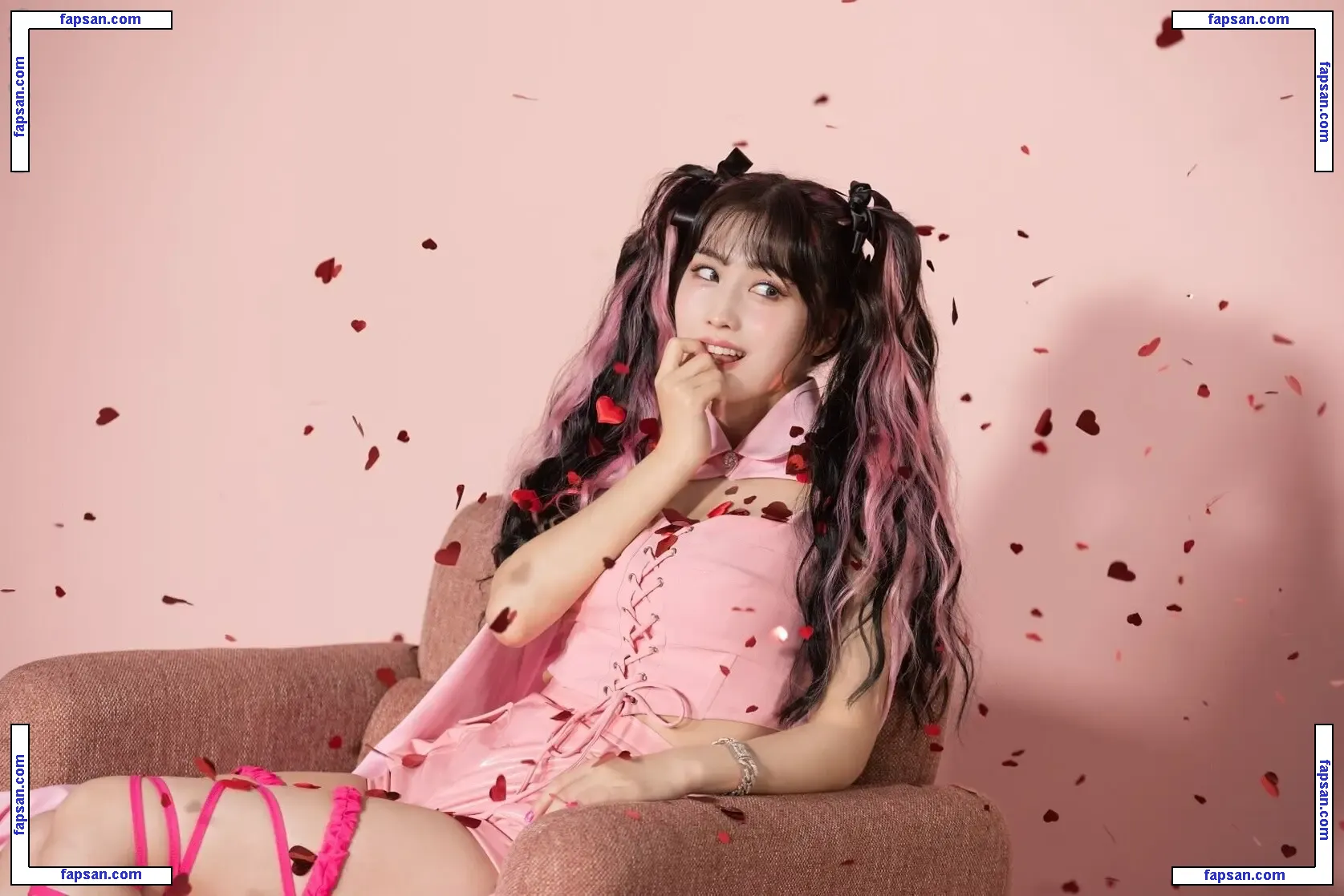 Hirai Momo голая фото #0071 с Онлифанс