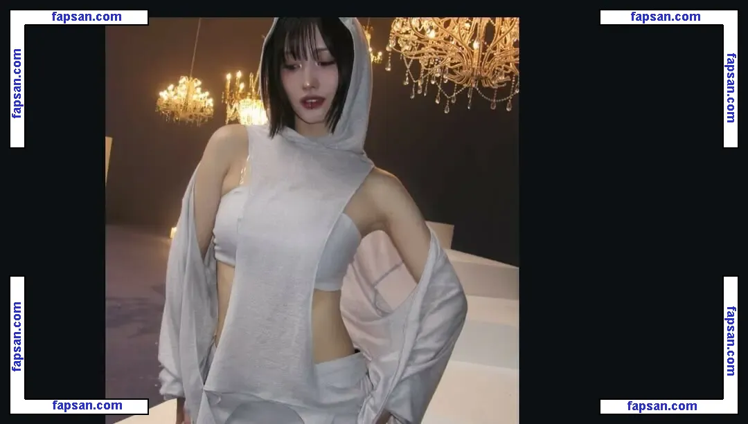 Hirai Momo голая фото #0076 с Онлифанс