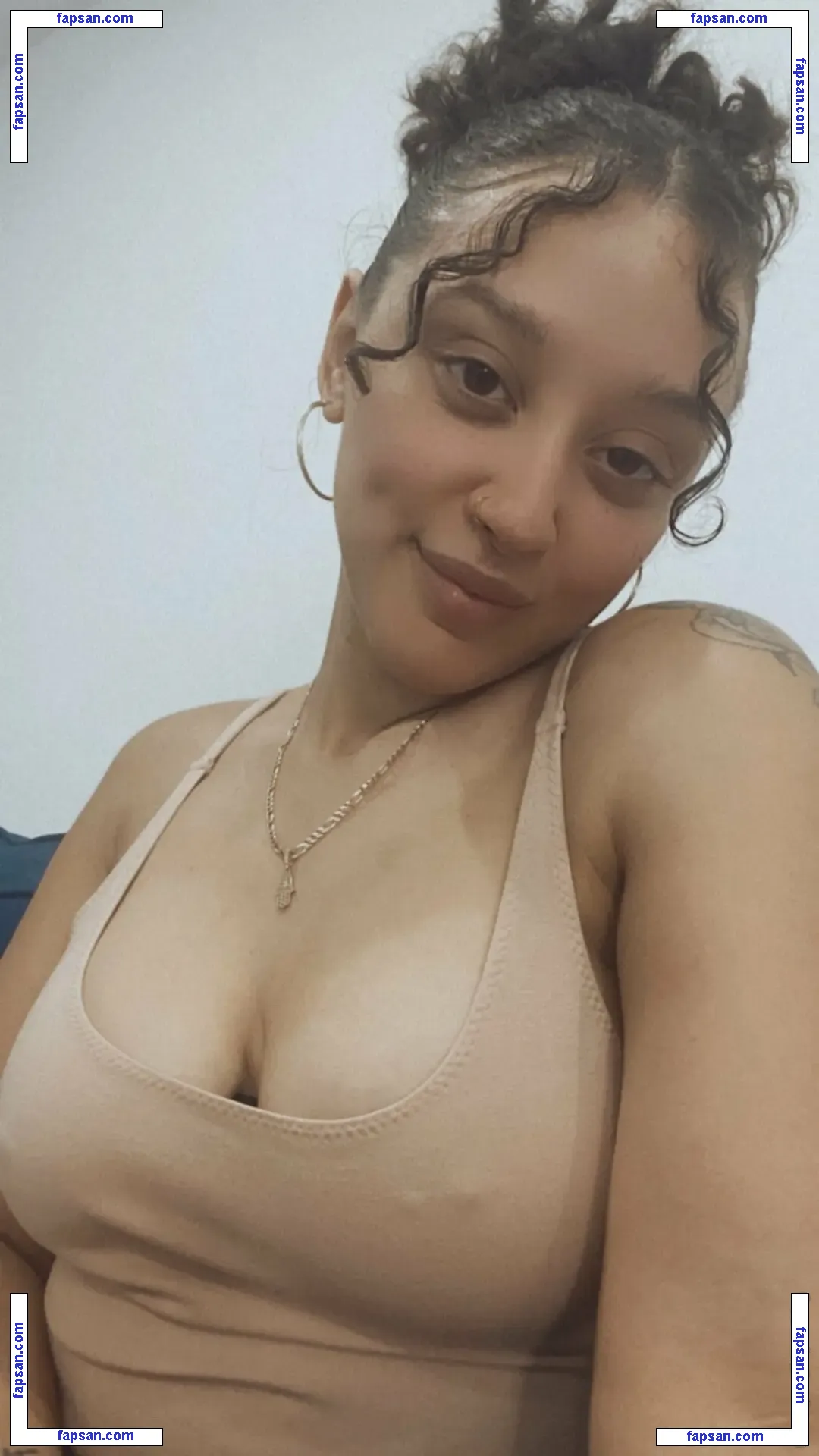 Hispanic голая фото #0479 с Онлифанс