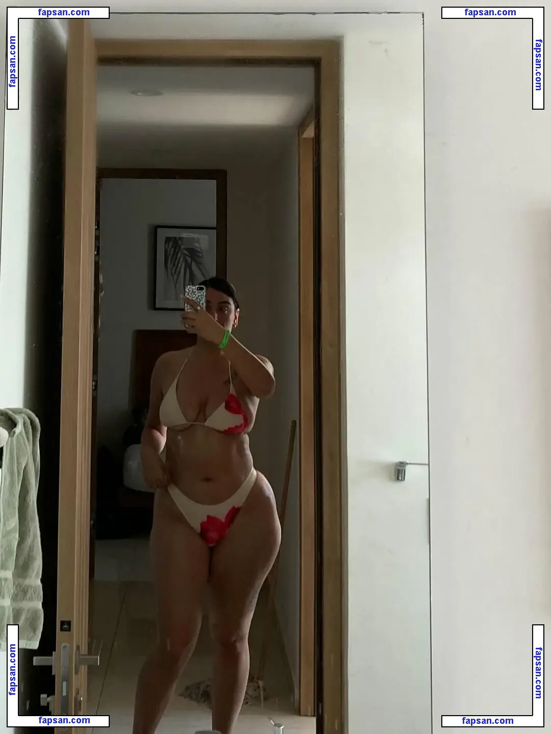 Hispanic голая фото #0505 с Онлифанс