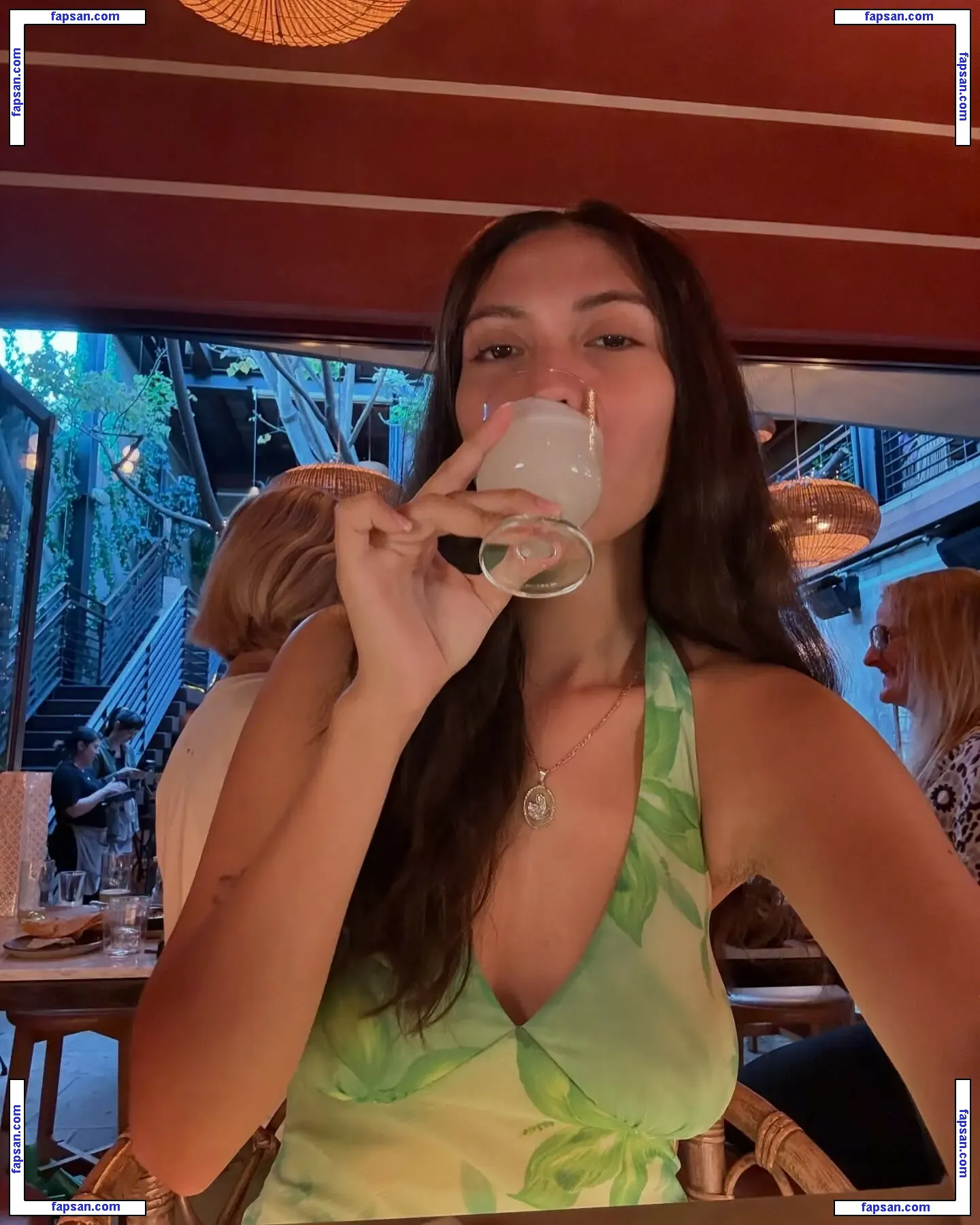 Hispanic голая фото #0635 с Онлифанс