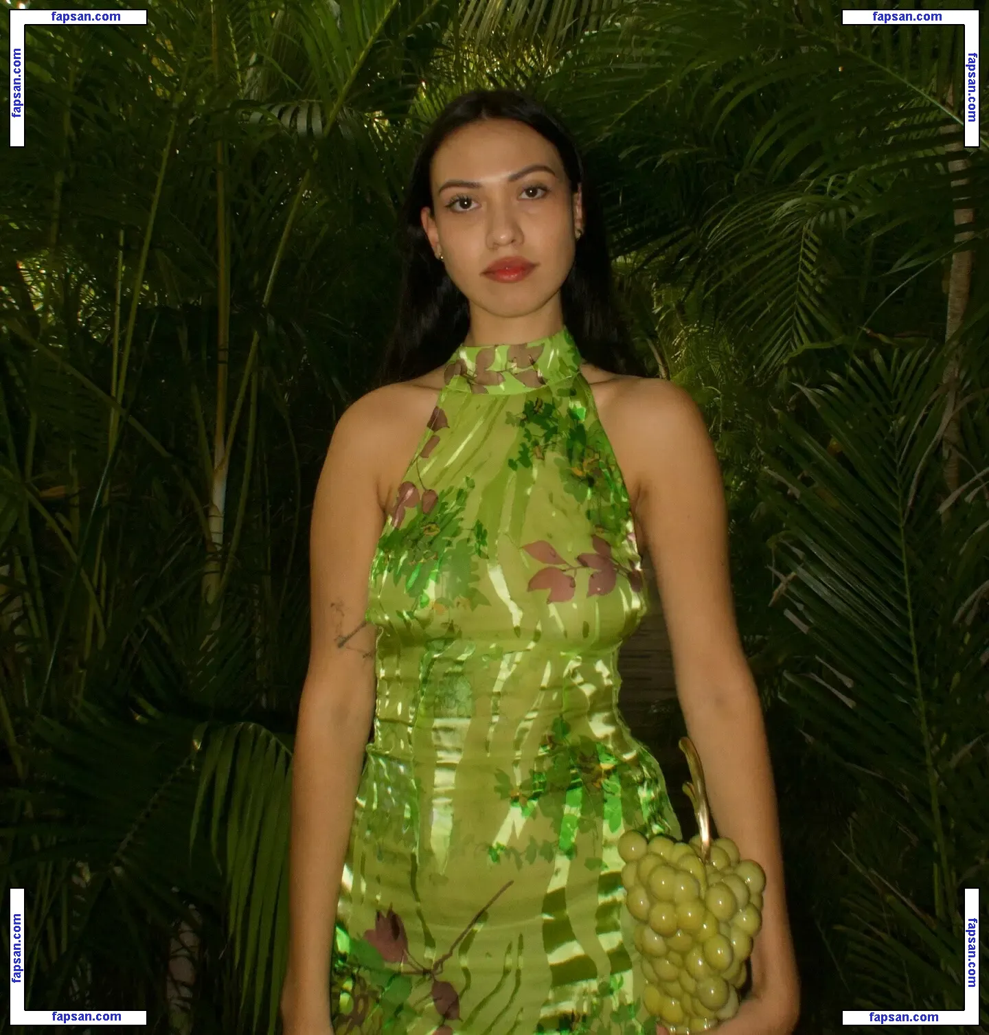 Hispanic голая фото #0643 с Онлифанс