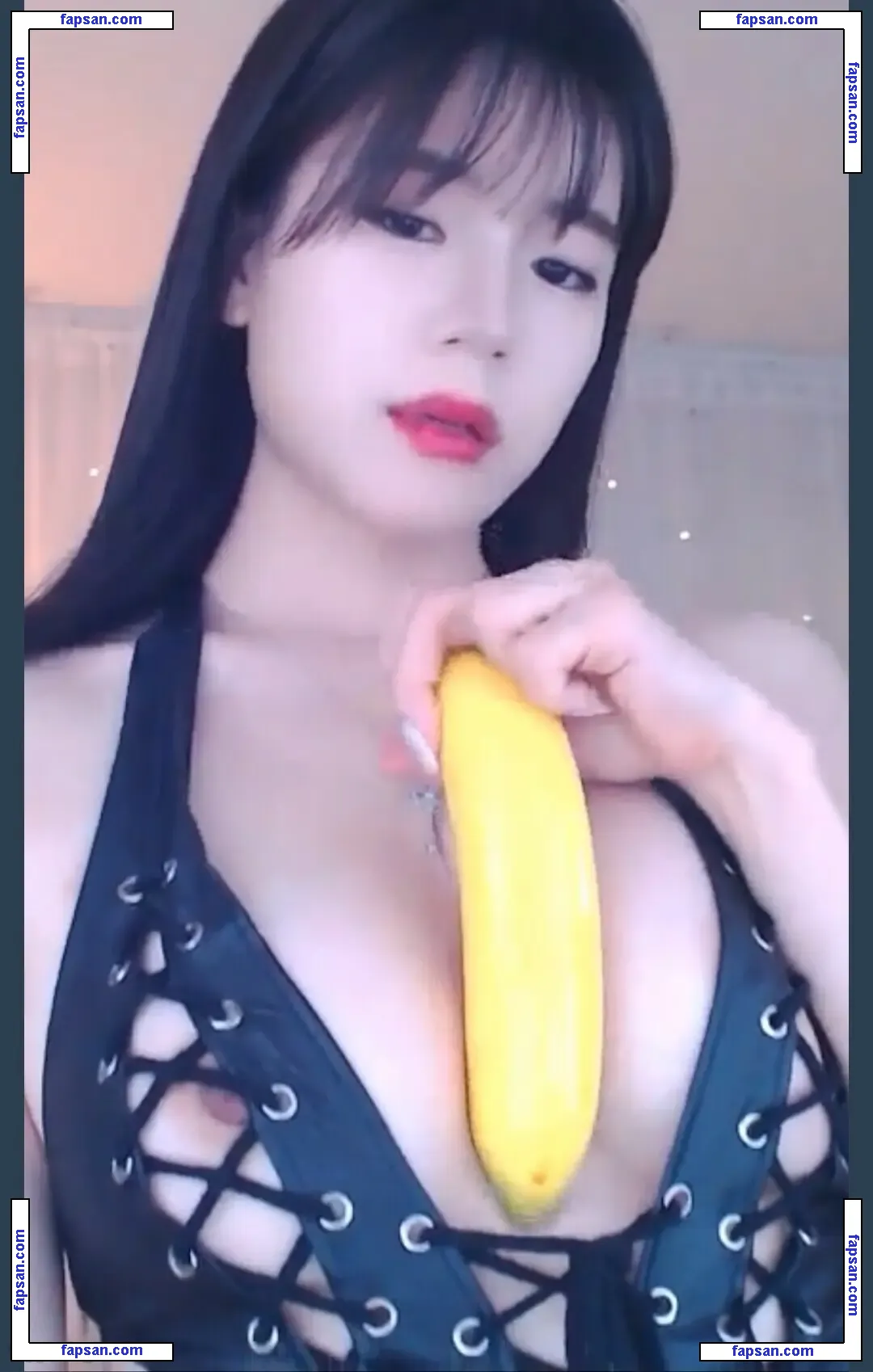 Hjhj1004 해주 nude photo #0010 from OnlyFans