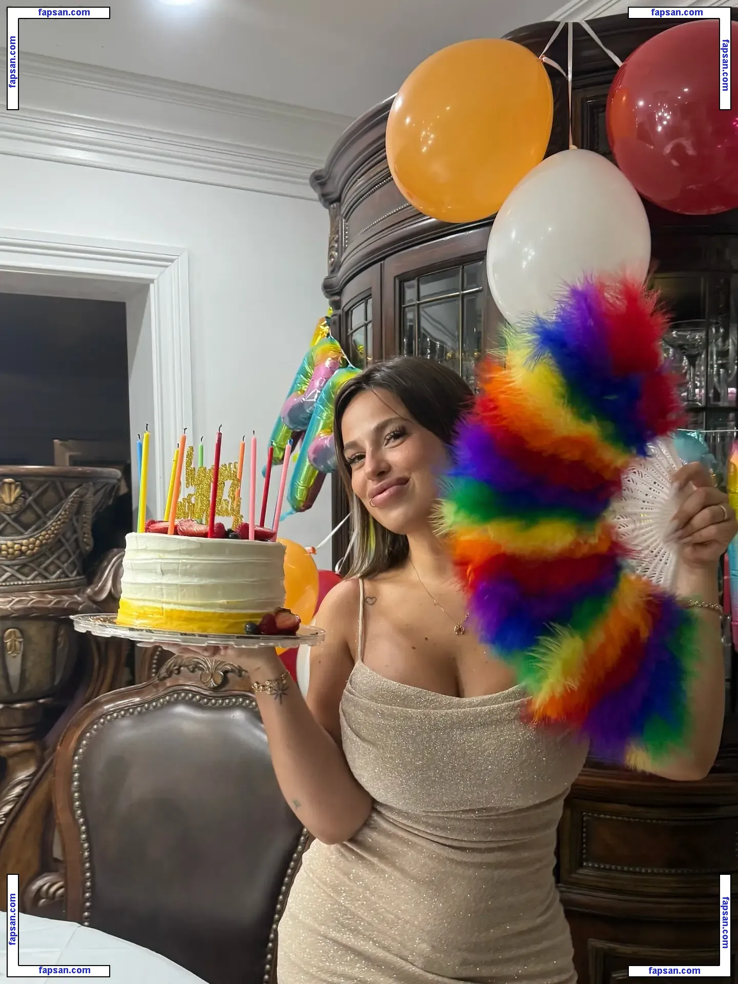 holasoythalia nude photo #0022 from OnlyFans