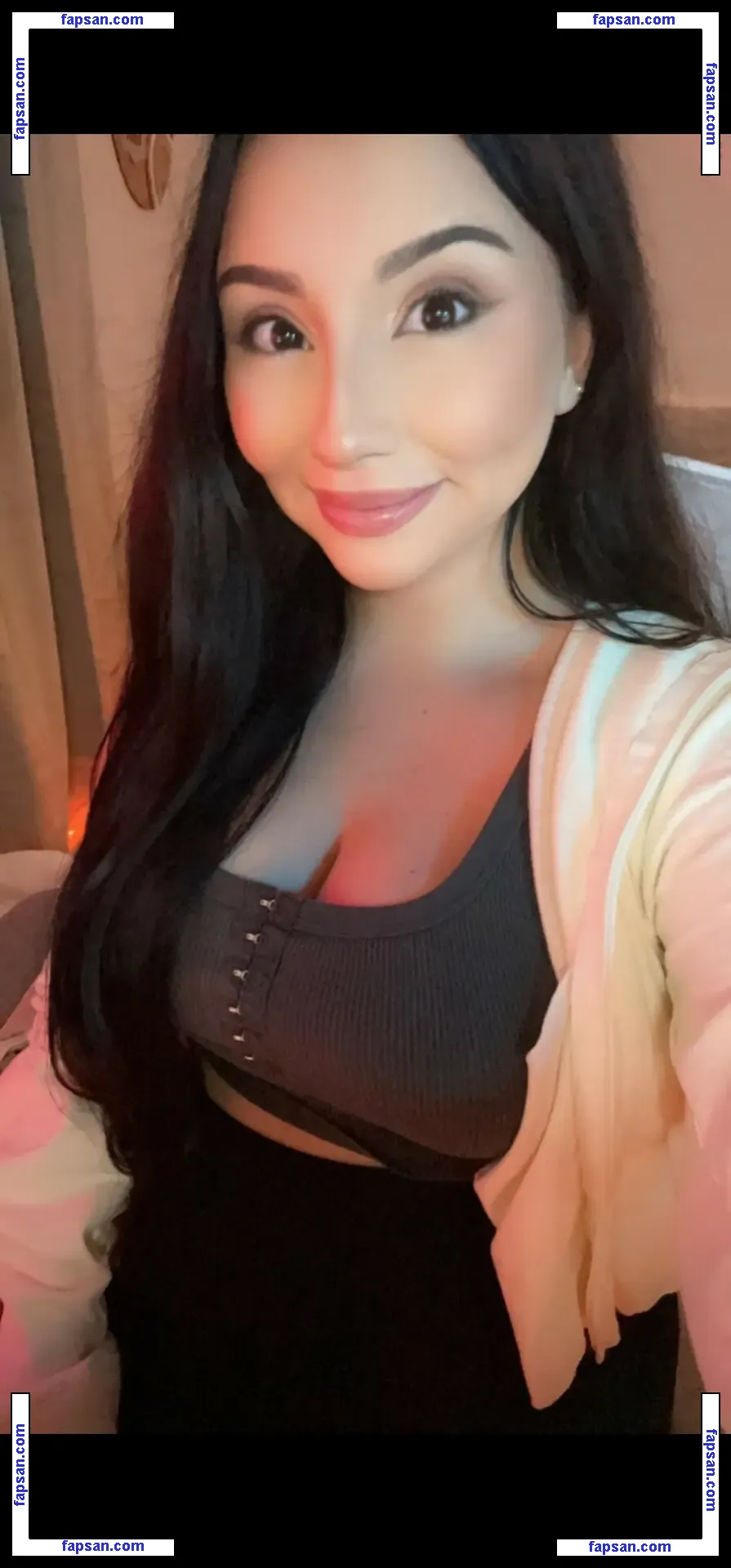 Hollie Jones nude photo #0004 from OnlyFans