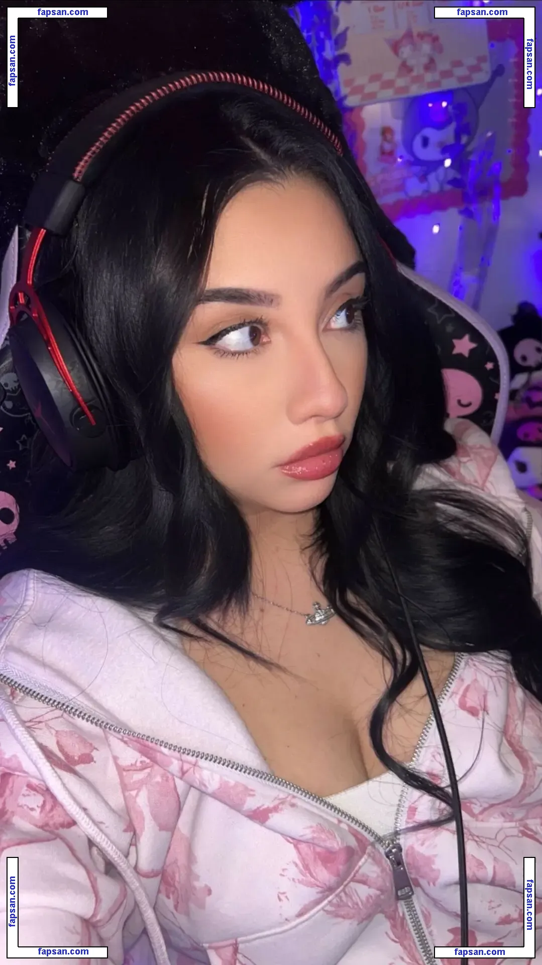 Hollie Jones nude photo #0013 from OnlyFans