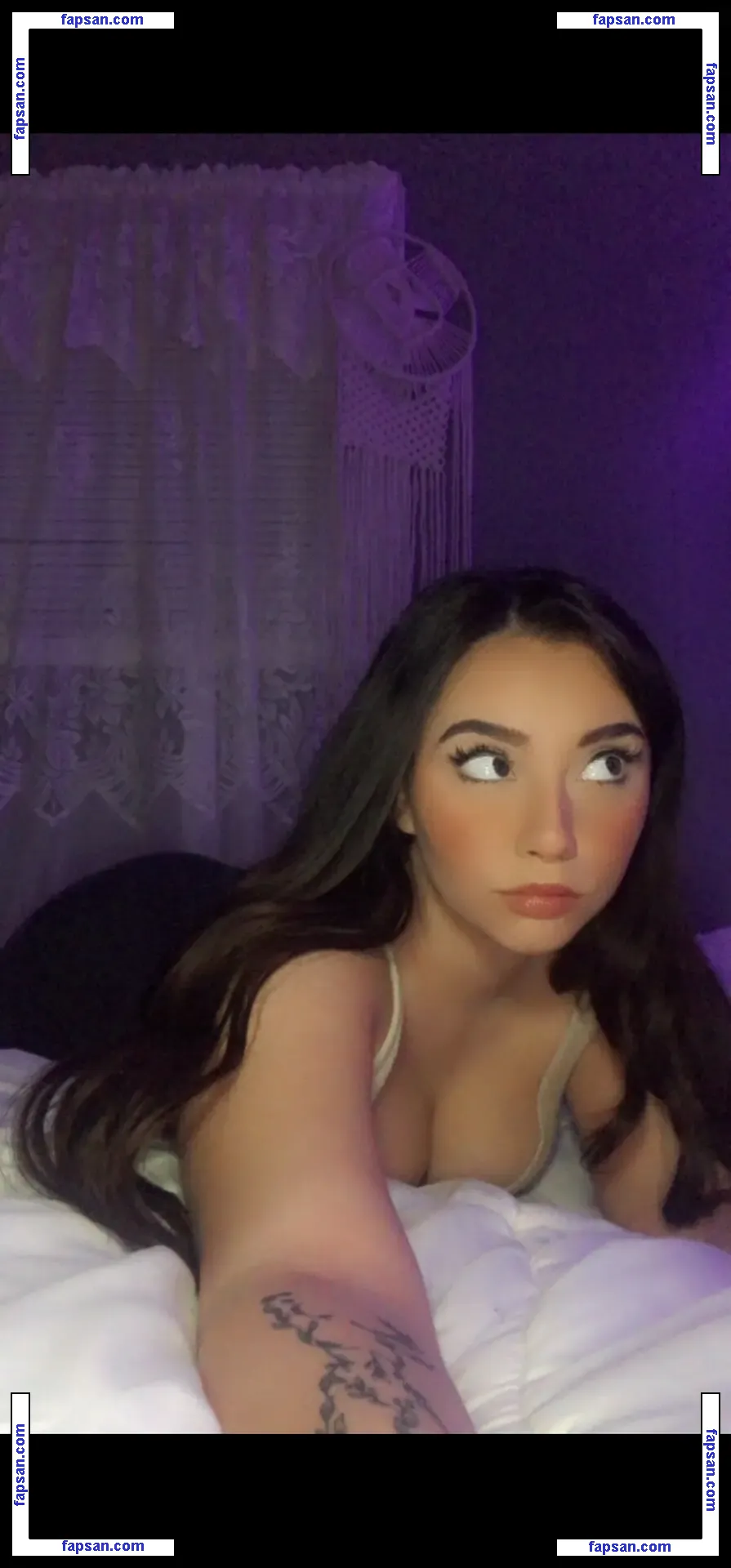 Hollie Jones nude photo #0015 from OnlyFans