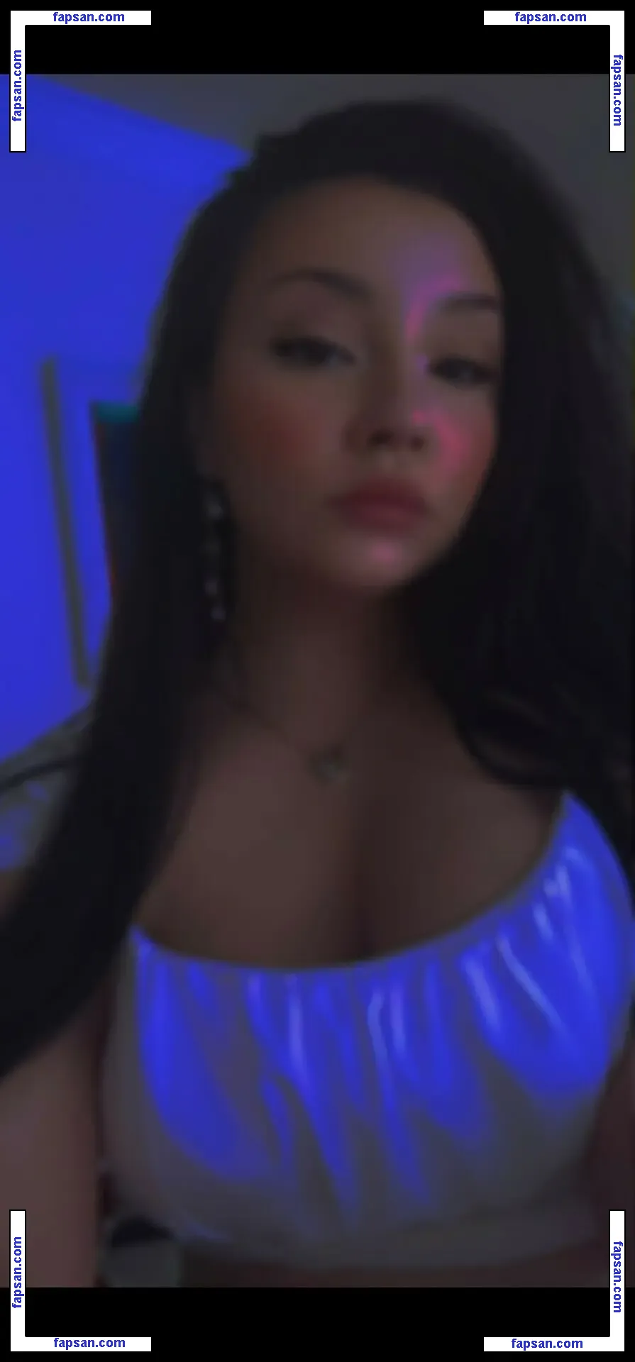 Hollie Jones nude photo #0016 from OnlyFans