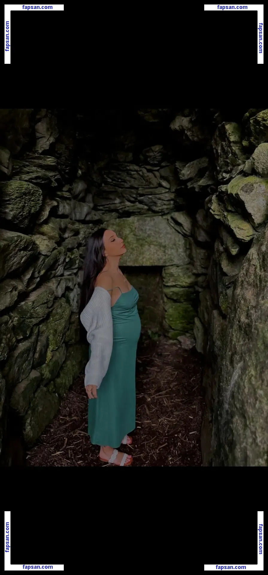 Hollie Jones nude photo #0020 from OnlyFans