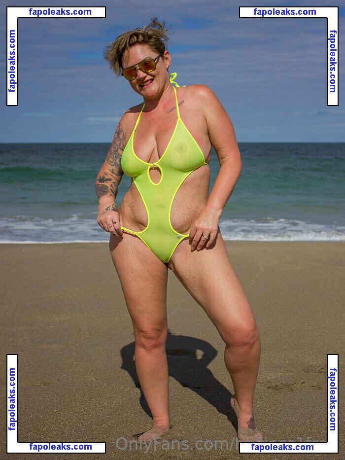 holliess1free / itstacticaltimesomewhere nude photo #0002 from OnlyFans