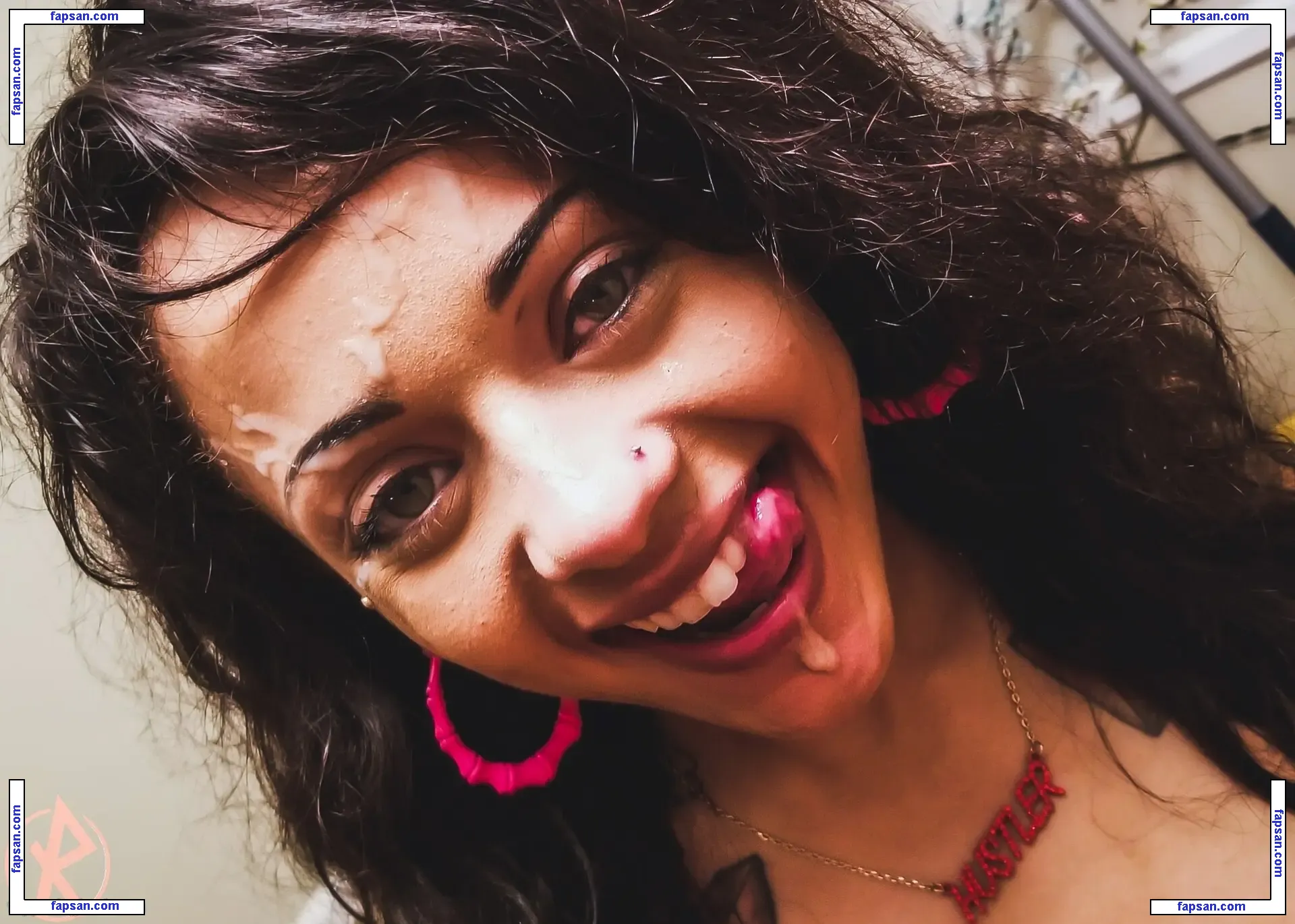 Holly Hendrix nude photo #0115 from OnlyFans