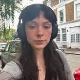 Holly Humberstone голая #0004