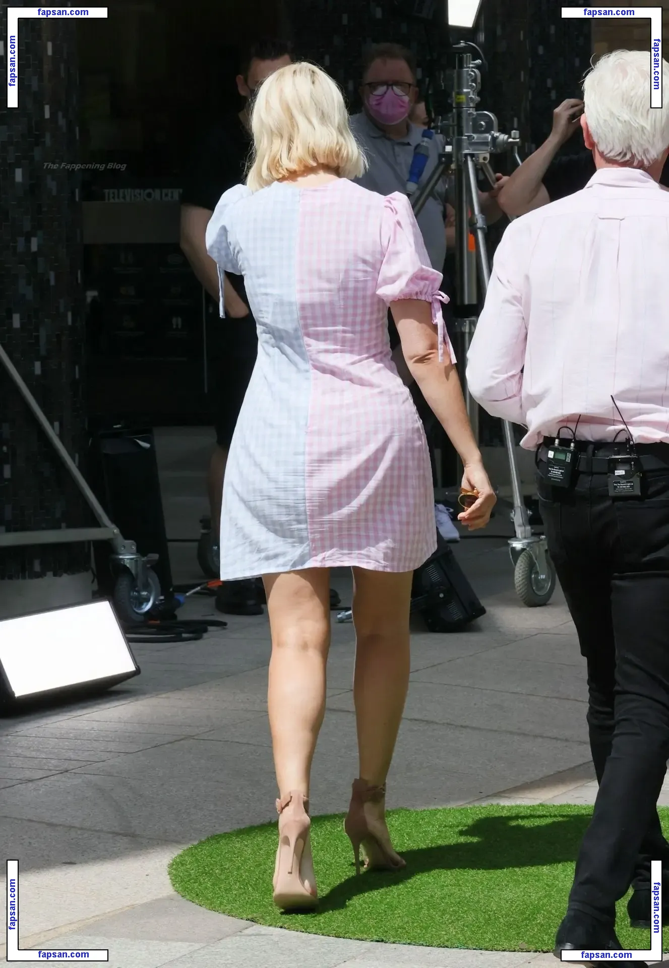 Holly Willoughby nude photo #0050 from OnlyFans