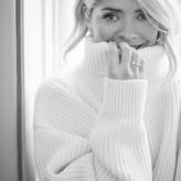 Holly Willoughby голая #0037