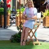 Holly Willoughby голая #0093