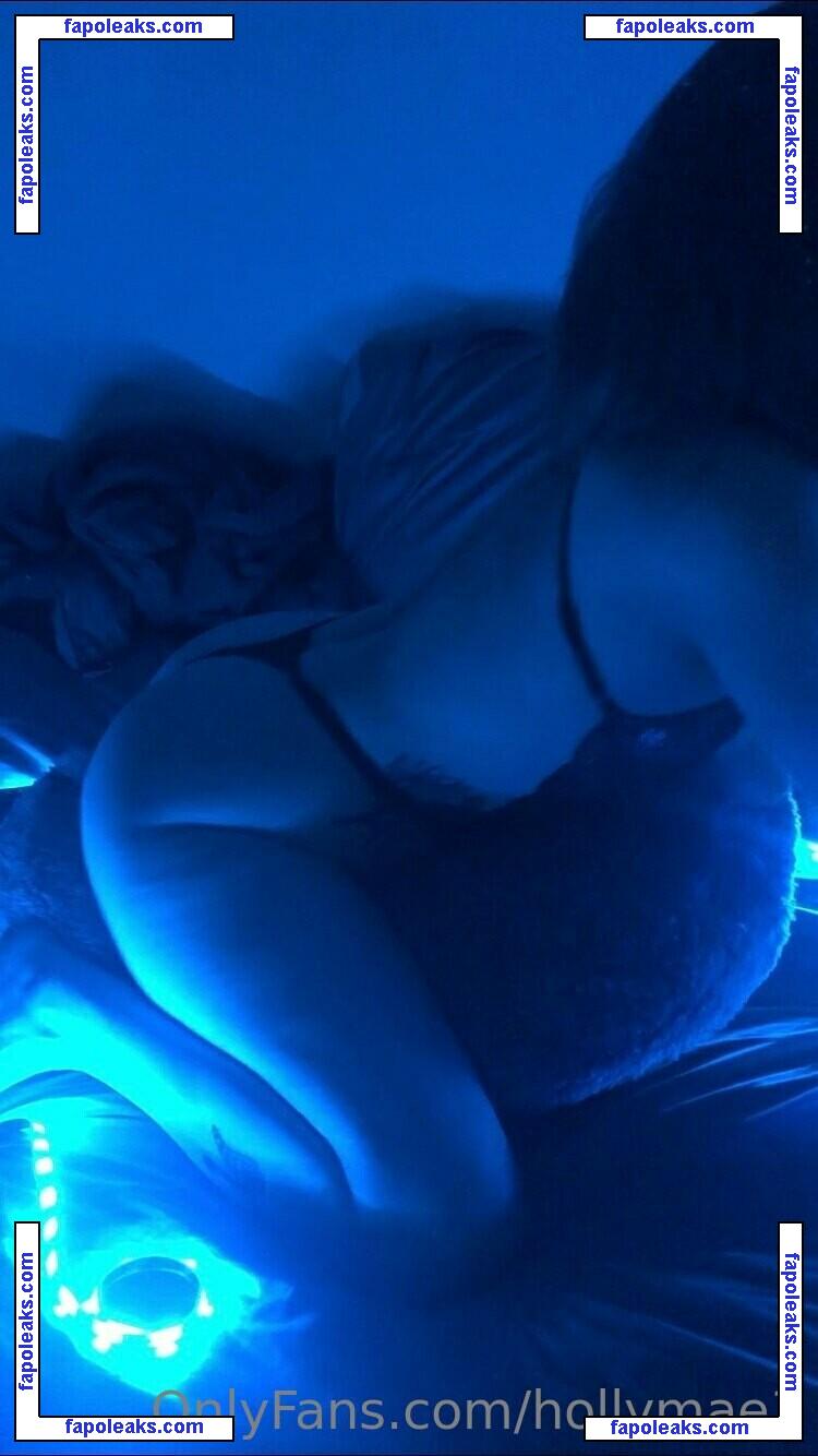 hollymae3 / holymaze nude photo #0009 from OnlyFans