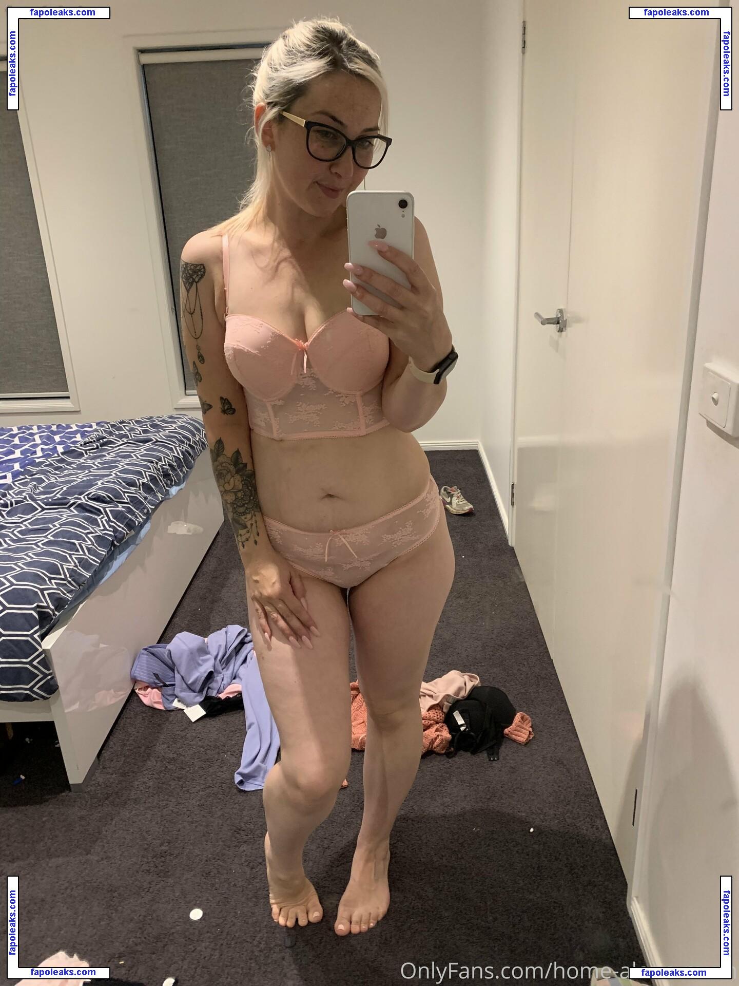 home-alone-mum / momathomealone nude photo #0036 from OnlyFans