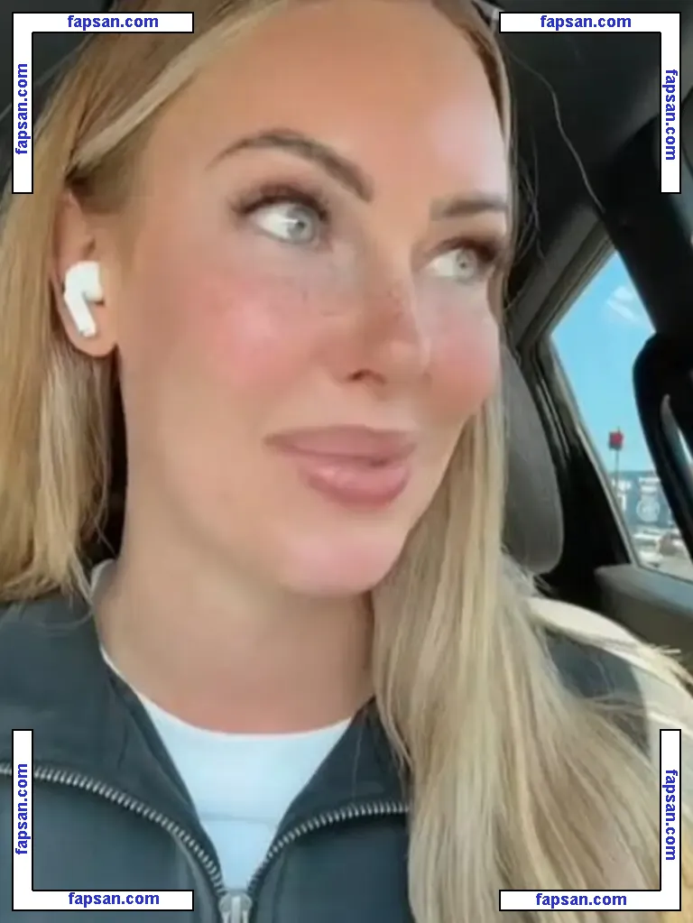 Honey Brooks nude photo #0013 from OnlyFans