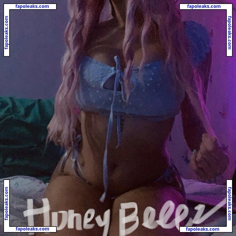 Honeybeeez / honeyy.beeez nude photo #0004 from OnlyFans