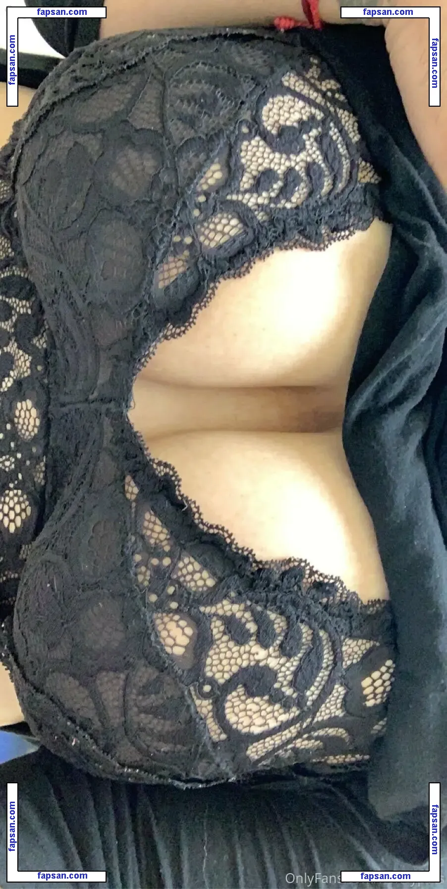 honeyp0ts nude photo #0002 from OnlyFans