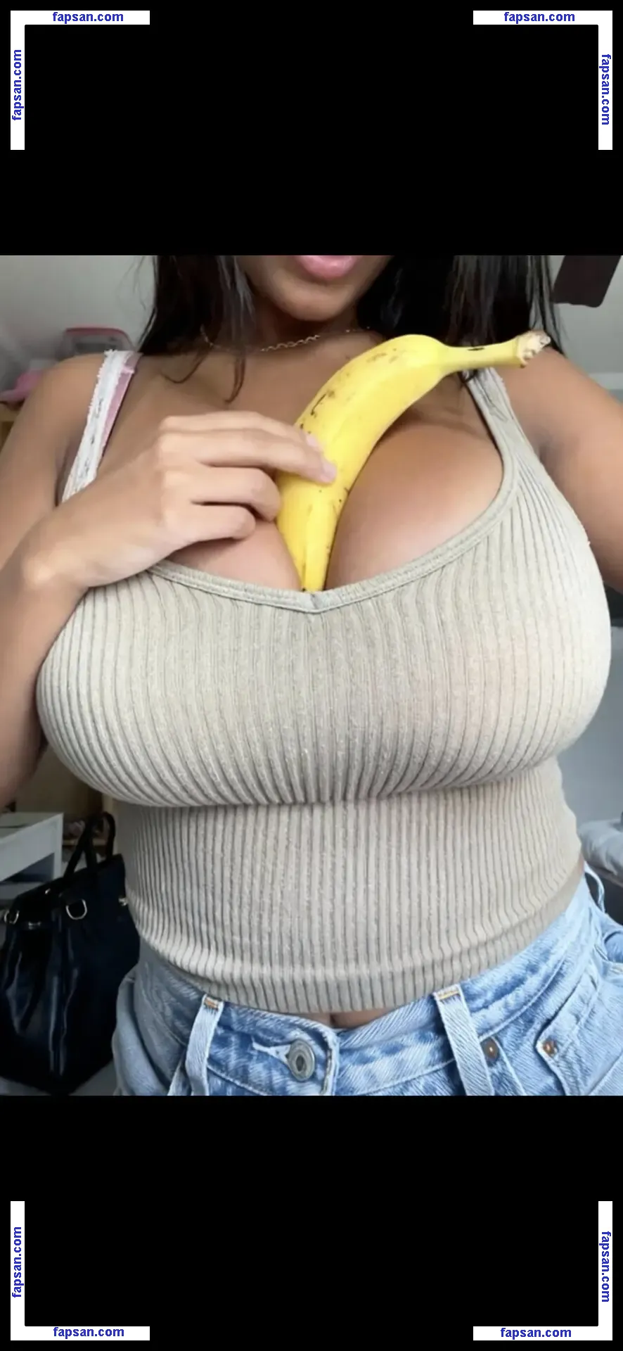 Honeypot1766 голая фото #0020 с Онлифанс