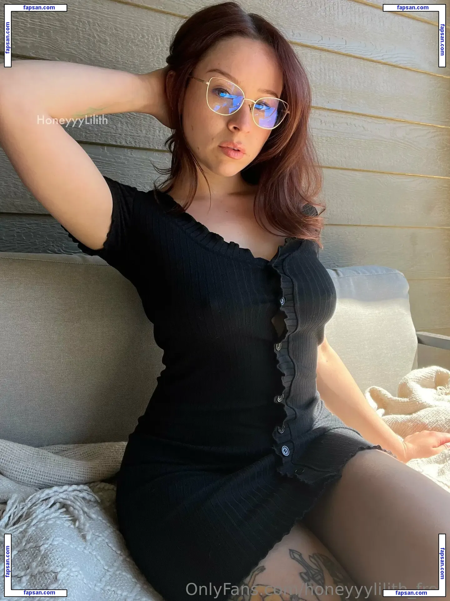 honeyyylilith_free nude photo #0010 from OnlyFans