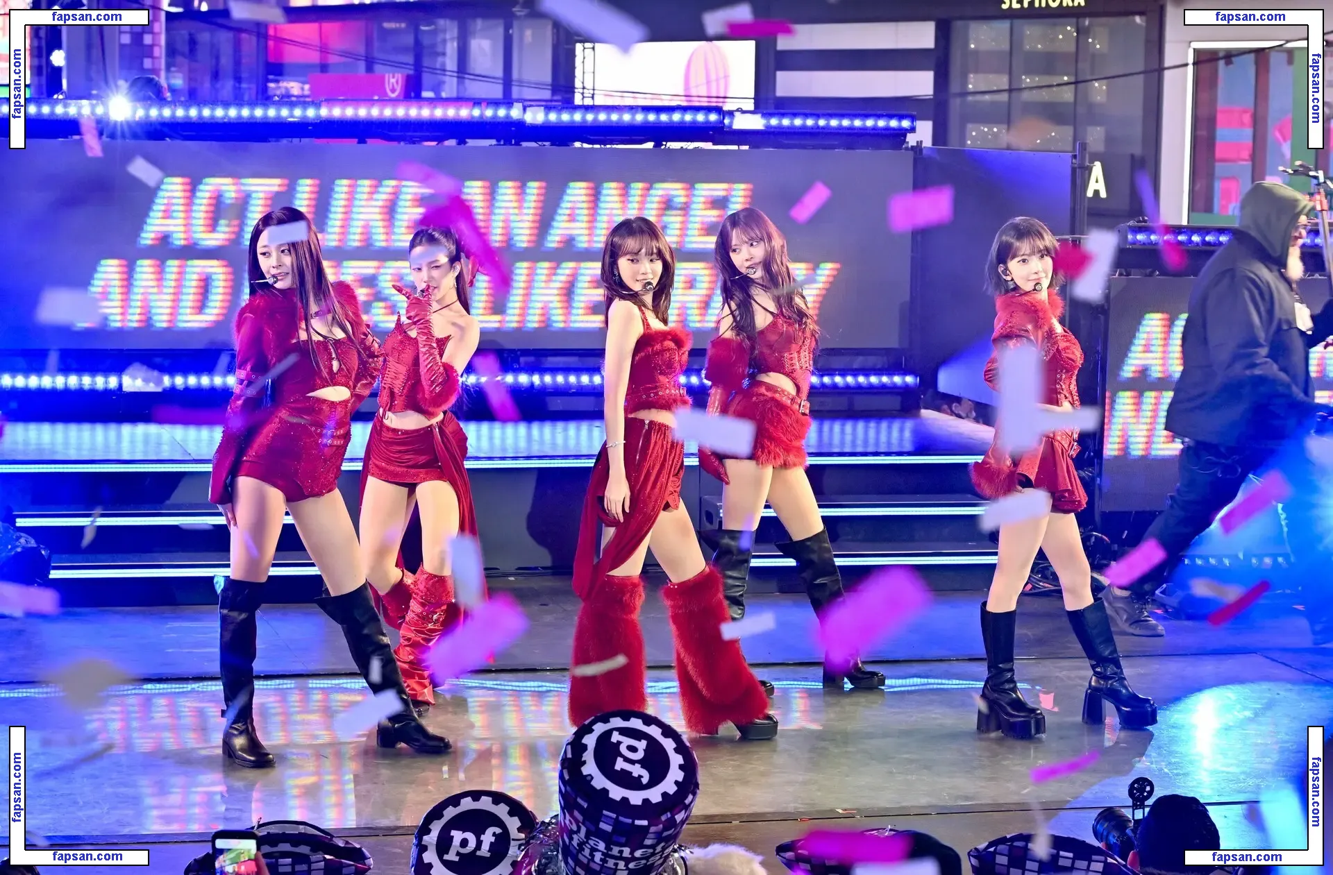 Hong Eunchae 홍은채 | LESSERAFIM голая фото #0015 с Онлифанс