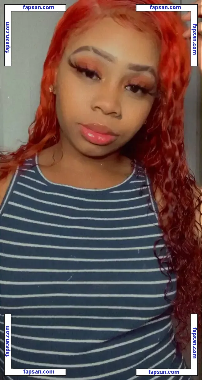 Honneybae голая фото #0001 с Онлифанс